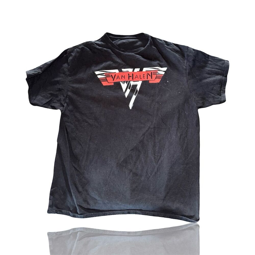 Van Halen Logo Men's Black Vintage Style Rock Graphic Tee: Eddie Van Halen